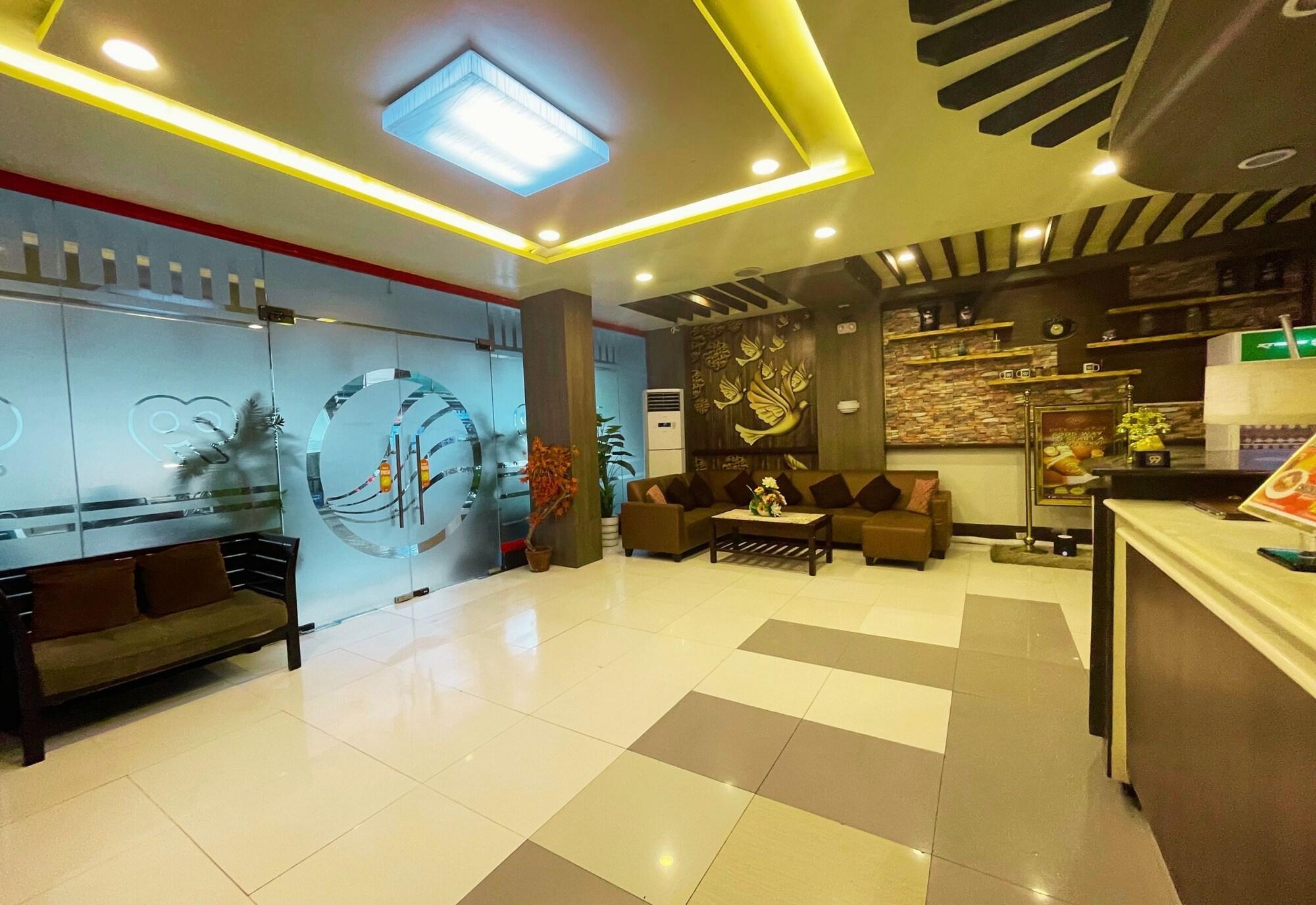 Varios Hotel 99 Quiapo Manila