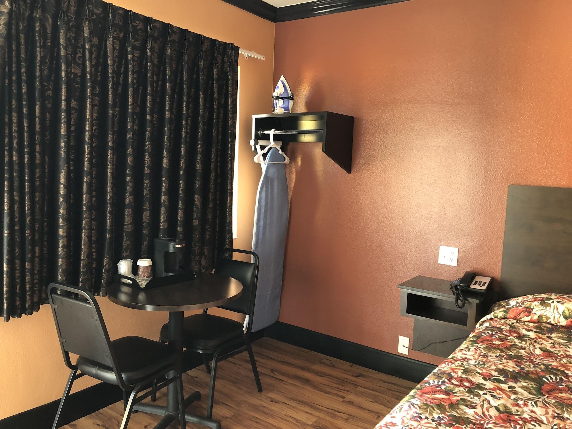Set de Habitación El Rancho Motel