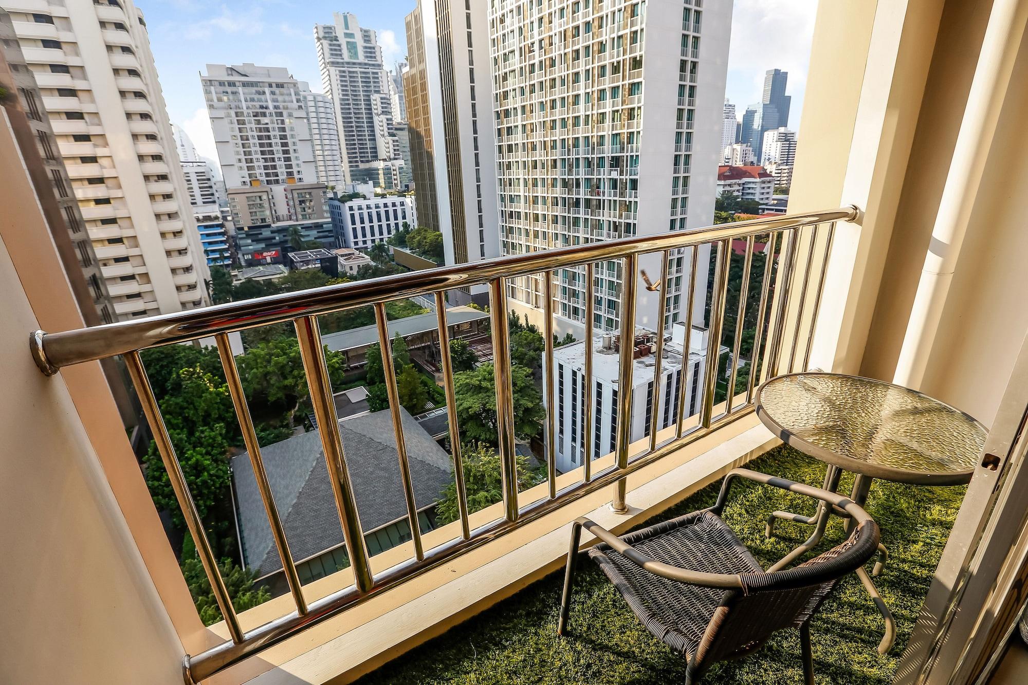 Vista Exterior Grand Asoke Suites Boutique Residence