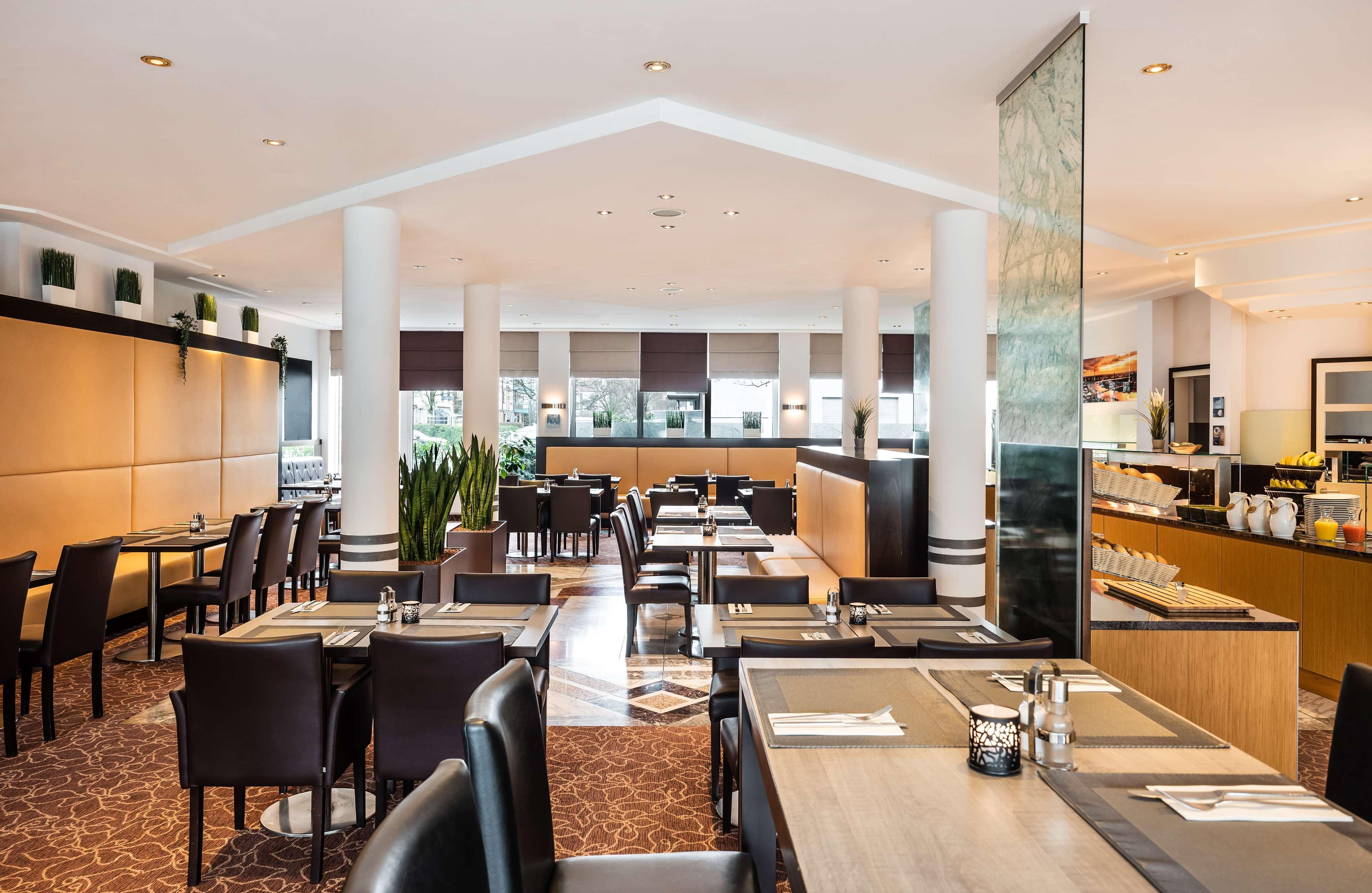 Restaurant Lindner Hotel Dusseldorf Airport, part of JdV by Hyatt