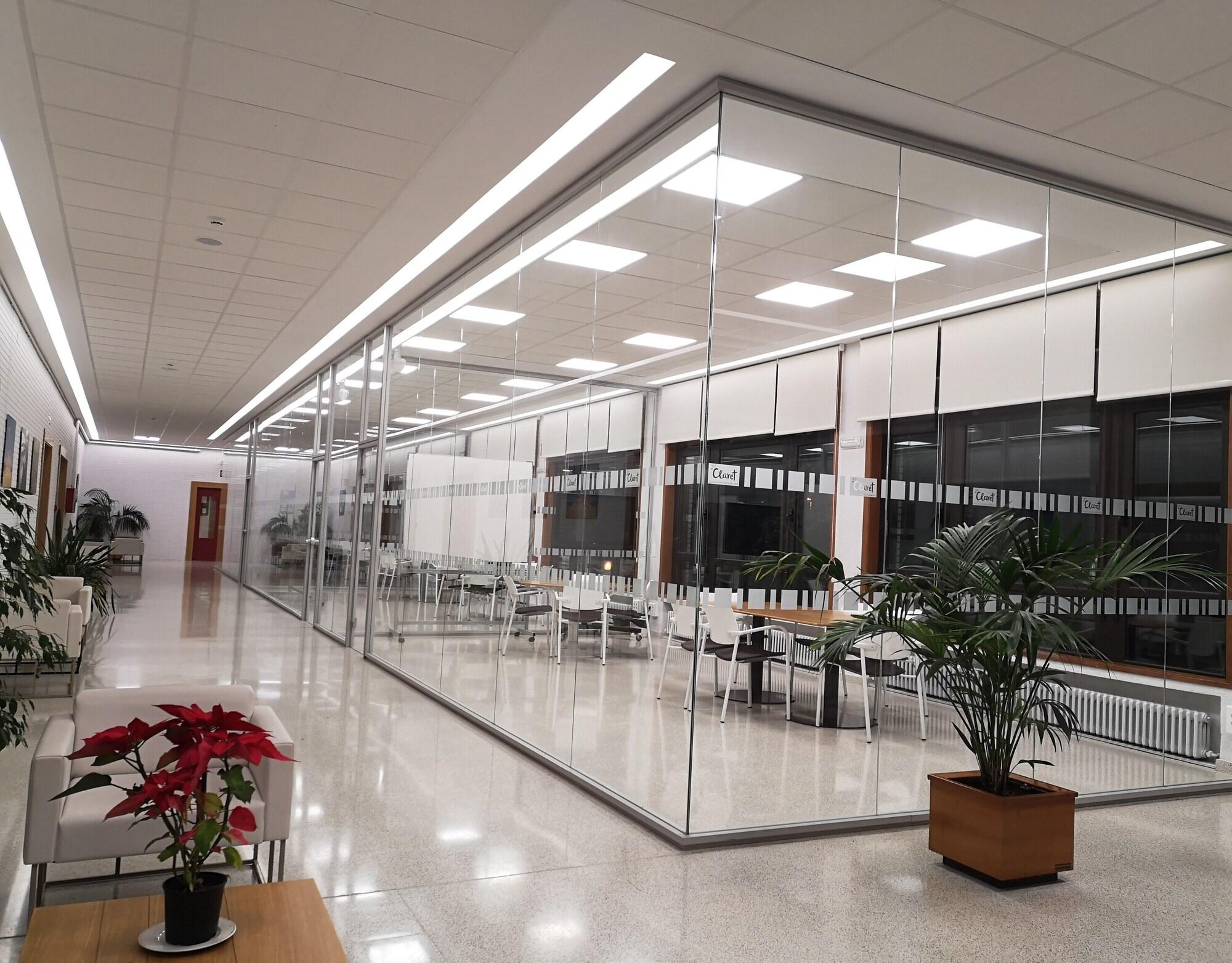Vista Lobby Albergue Residencia Larraona