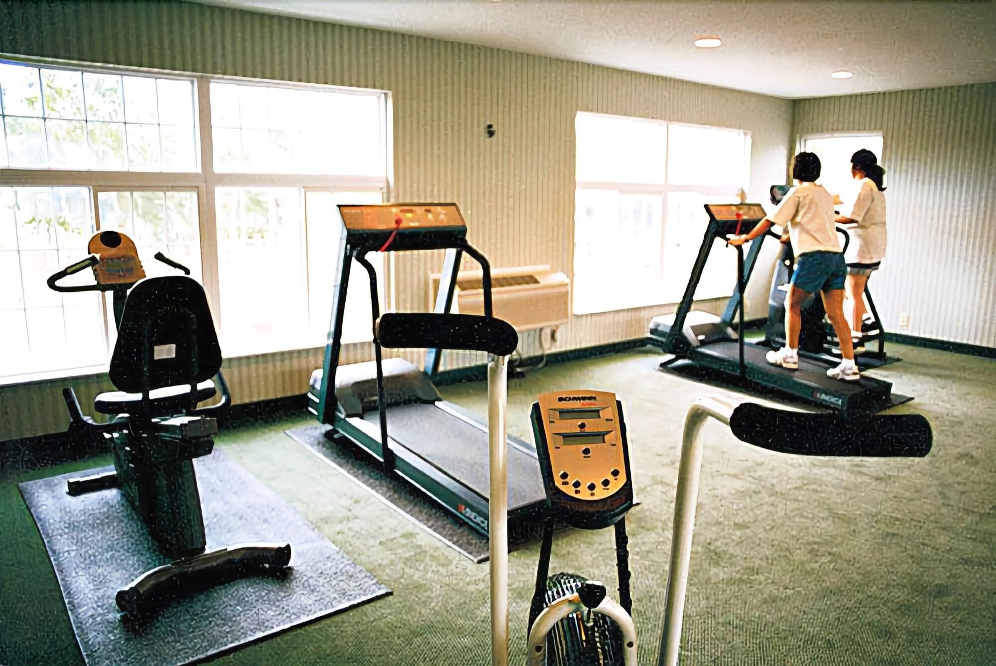 Instalaciones Recreativas Parkside Inn Bridgeview