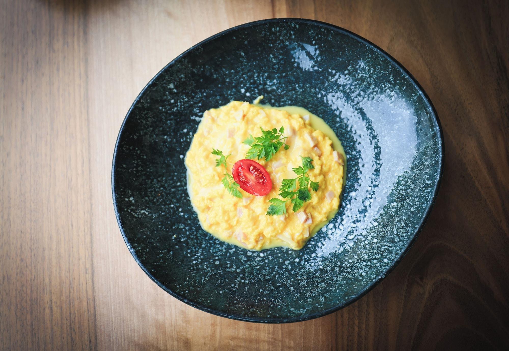 Restaurant META SUITES historic city living