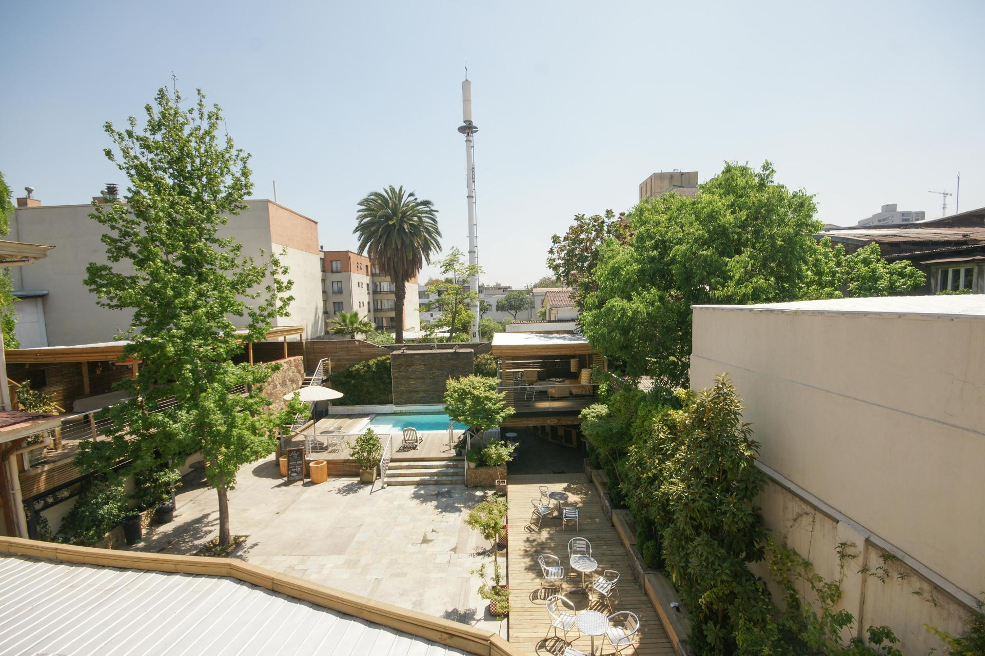 Vista Exterior Happy House Hostel