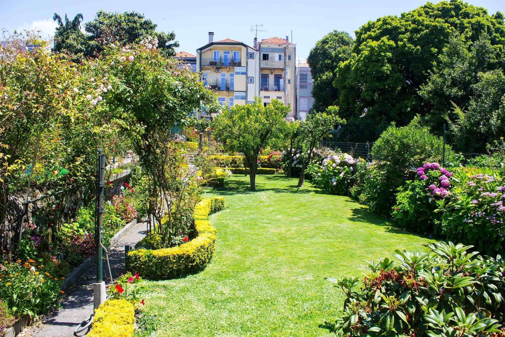 Varios Hotel Estoril Porto