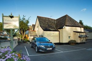 Alojamiento - Tinhay Mill Guest House