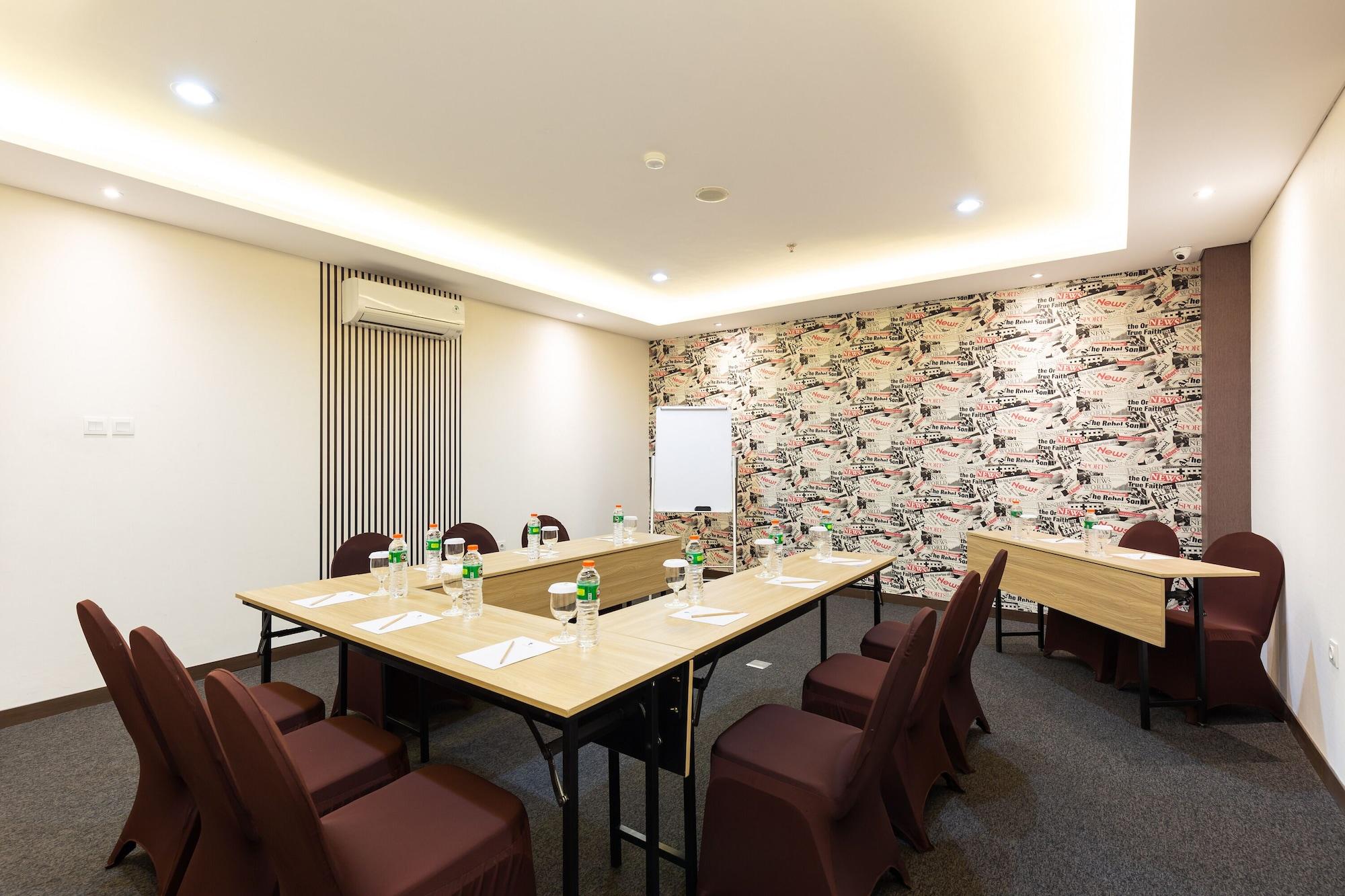 Sala de Reuniones Great Diponegoro Hotel Surabaya