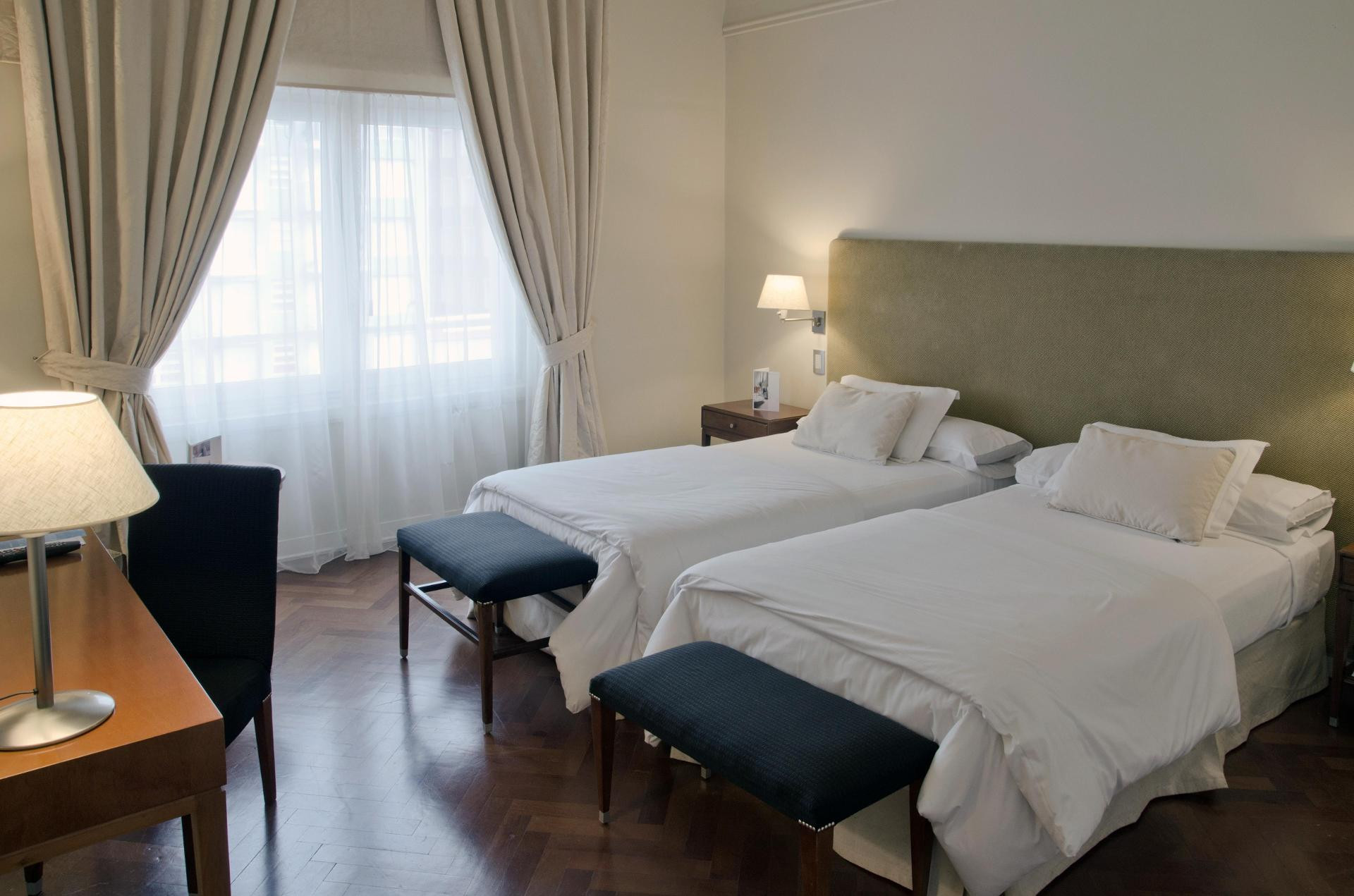 Habitación NH Gran Hotel Provincial