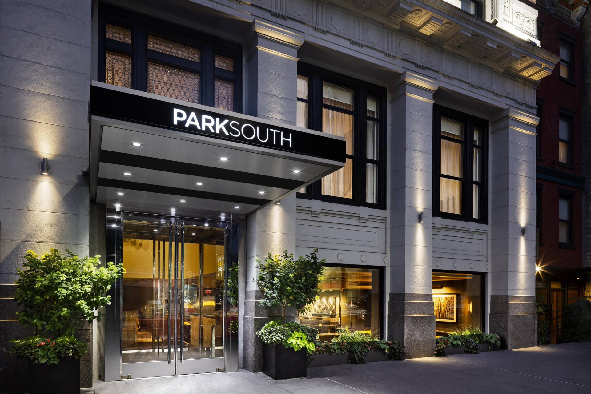 Vista Exterior Park South Hotel, part of JdV by Hyatt