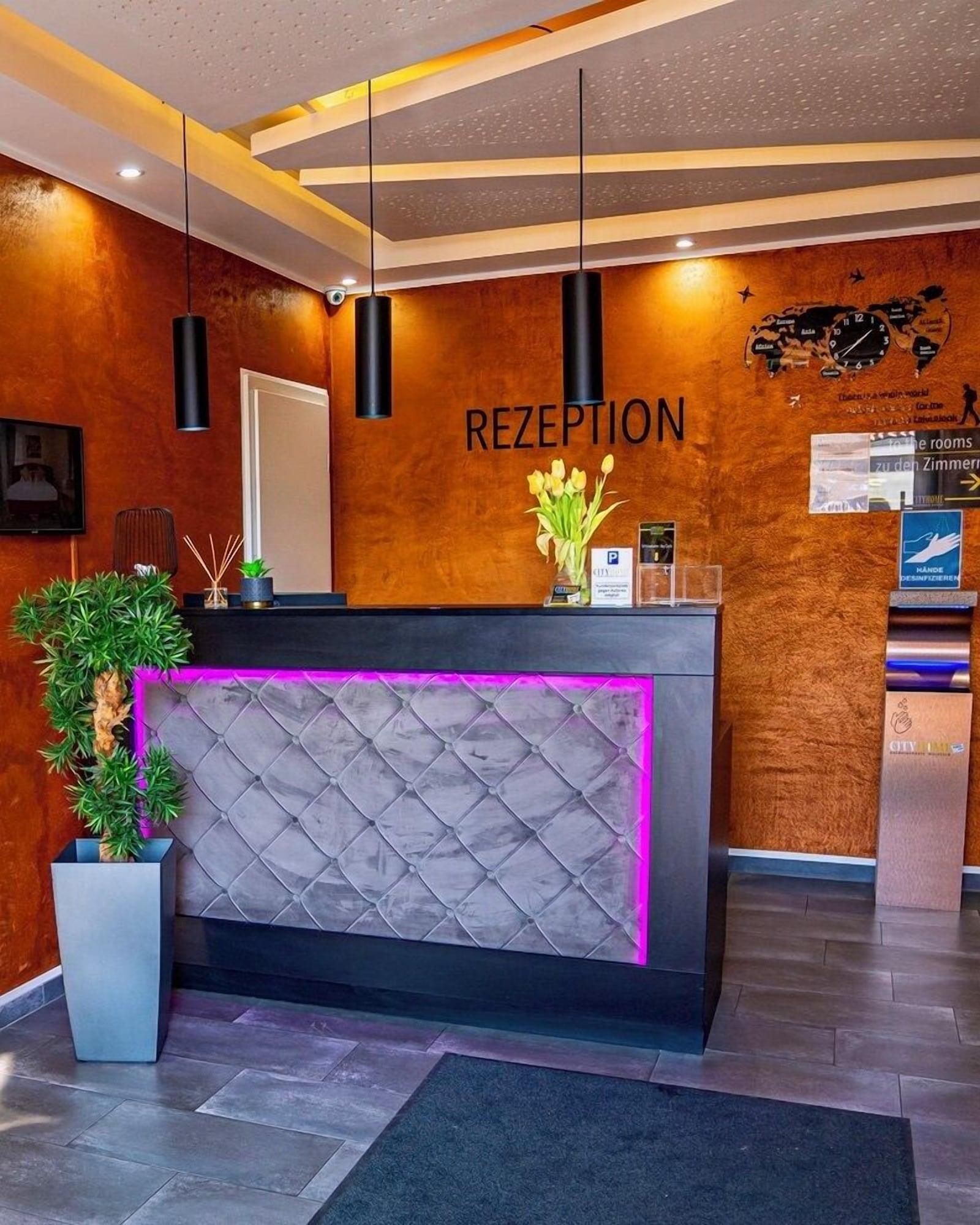 Vista Lobby Boardinghouse City Home