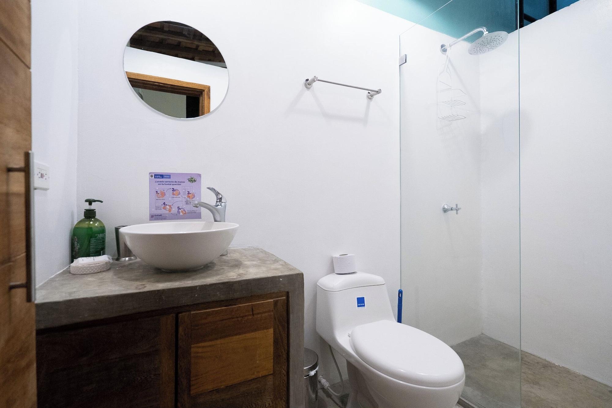 Equipamiento de Habitación Tunido - Hostel