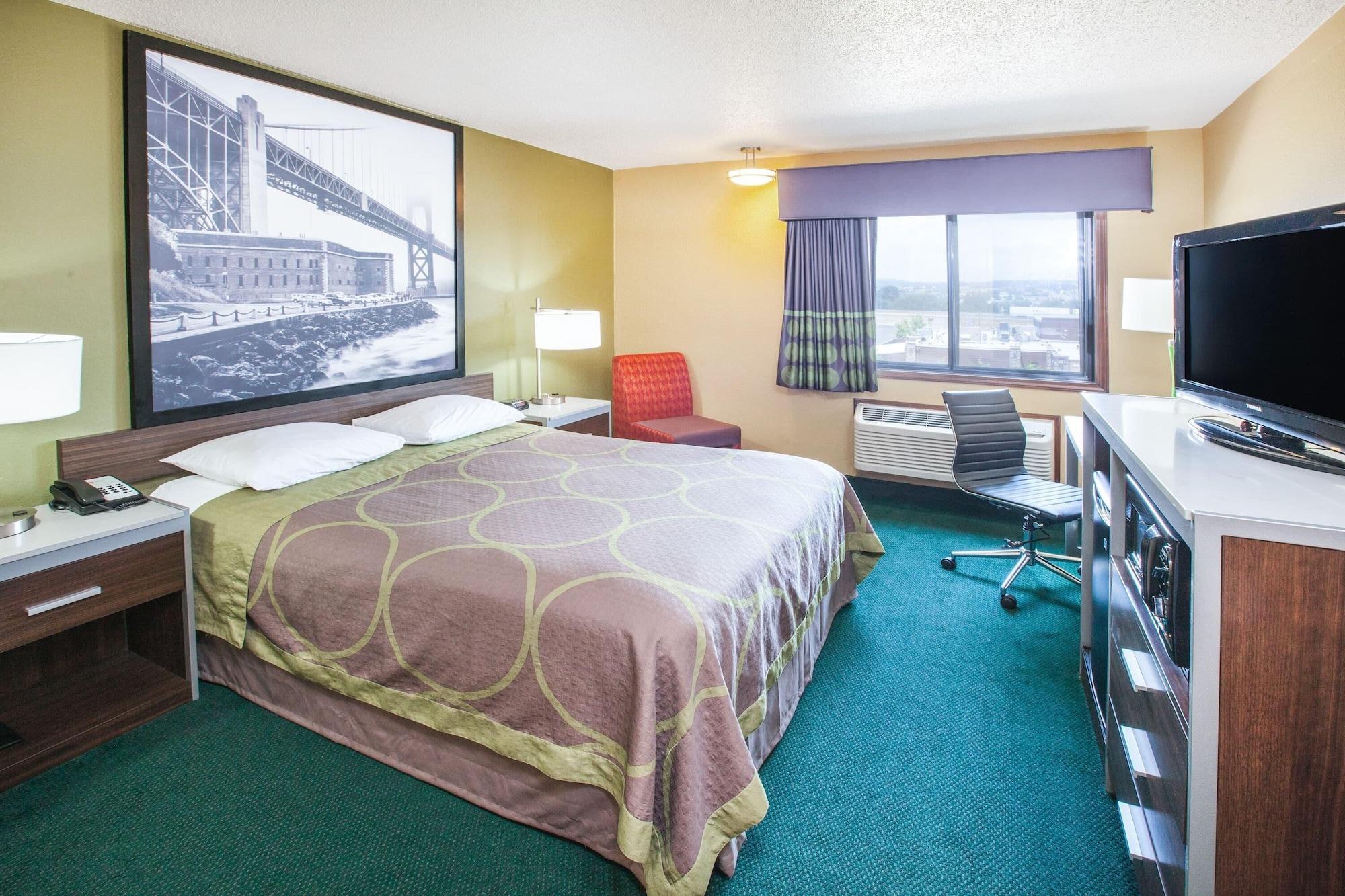Habitación Super 8 by Wyndham Van Buren/Ft. Smith Area