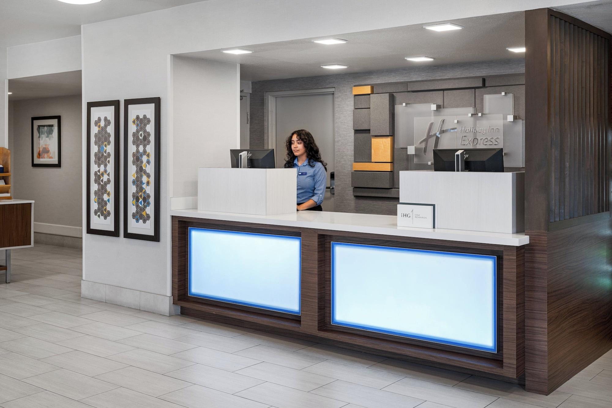 Vista Exterior Holiday Inn Express San Diego - SeaWorld Area by IHG