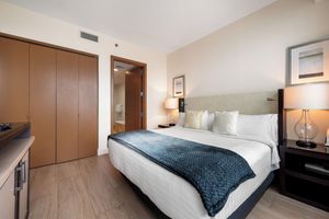 Alquiler Vacacional - Brickell Arch Apartment City Views & Free Parking by Palermo Home Miami