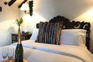 Alojamiento - Hotel San Luis De Ucuenga