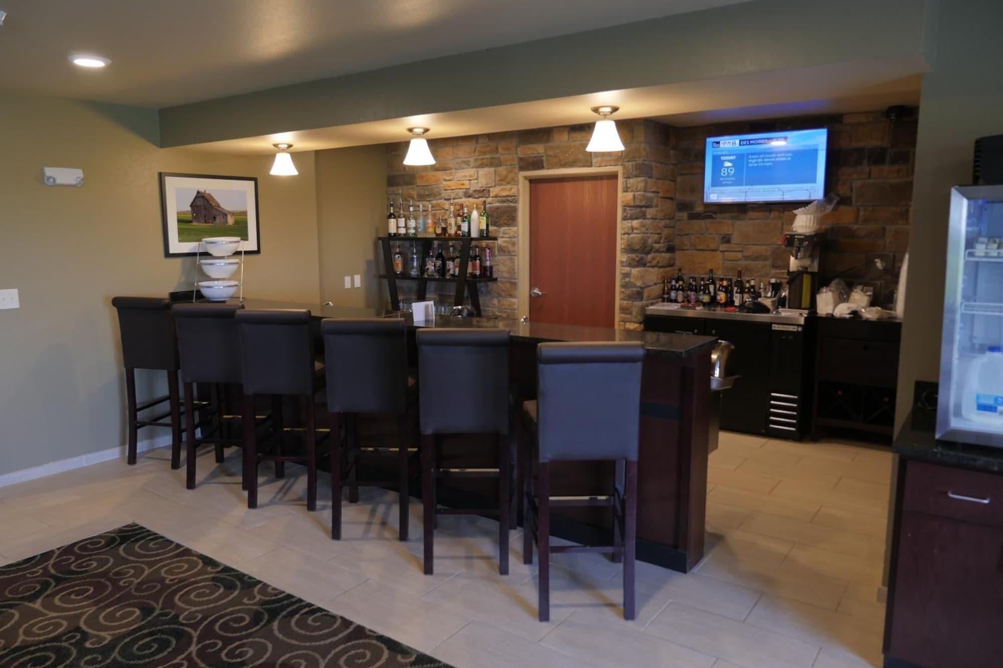 Bar/Salón Cobblestone Inn & Suites - Winterset, IA