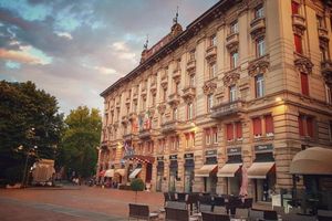 Alojamiento - Grand Hotel Regina