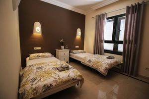 Arriendo temporal - Casa Leila - A romantic, adults-only, luxury, private villa to rent in Faro Park