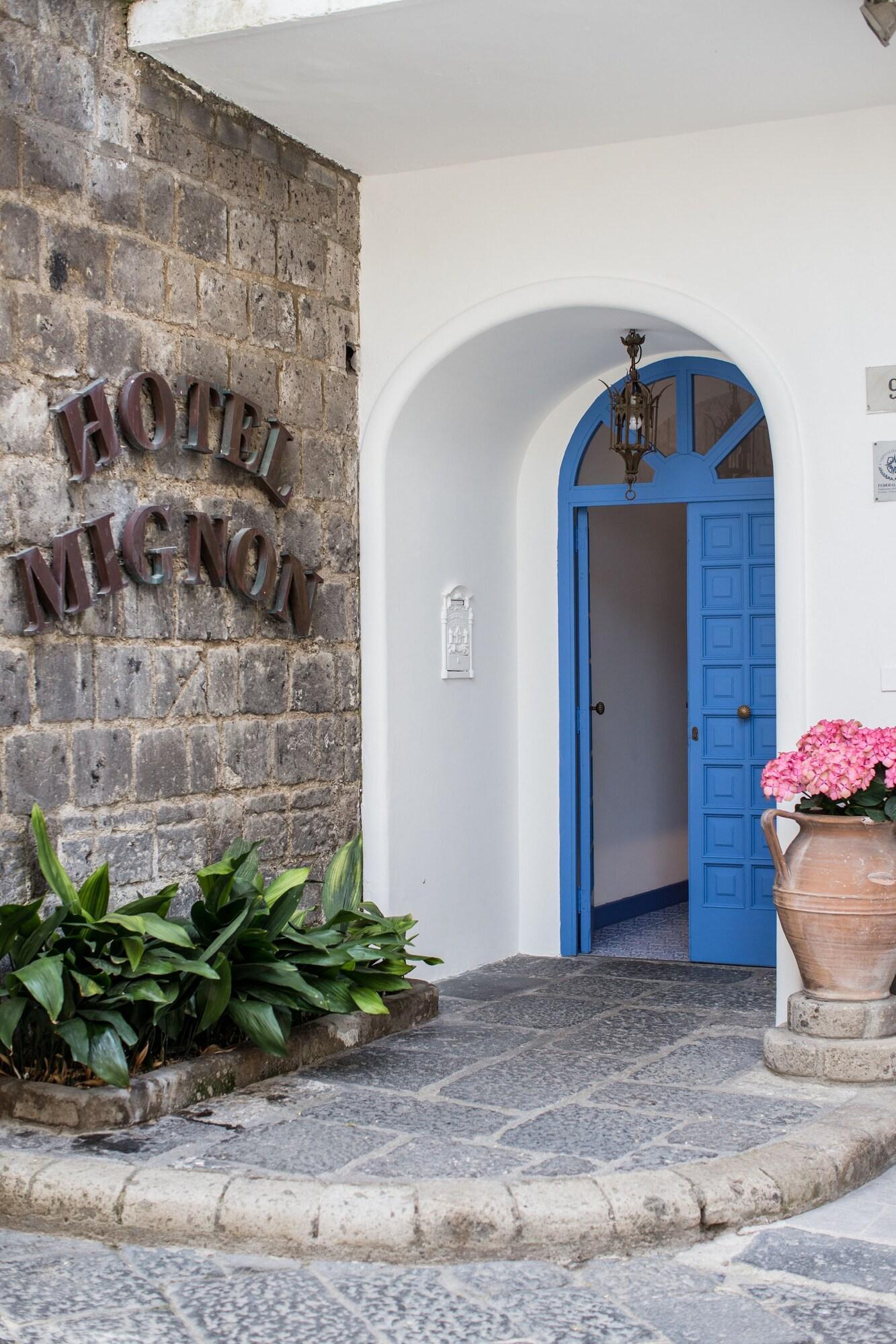 Vista Exterior Hotel Mignon