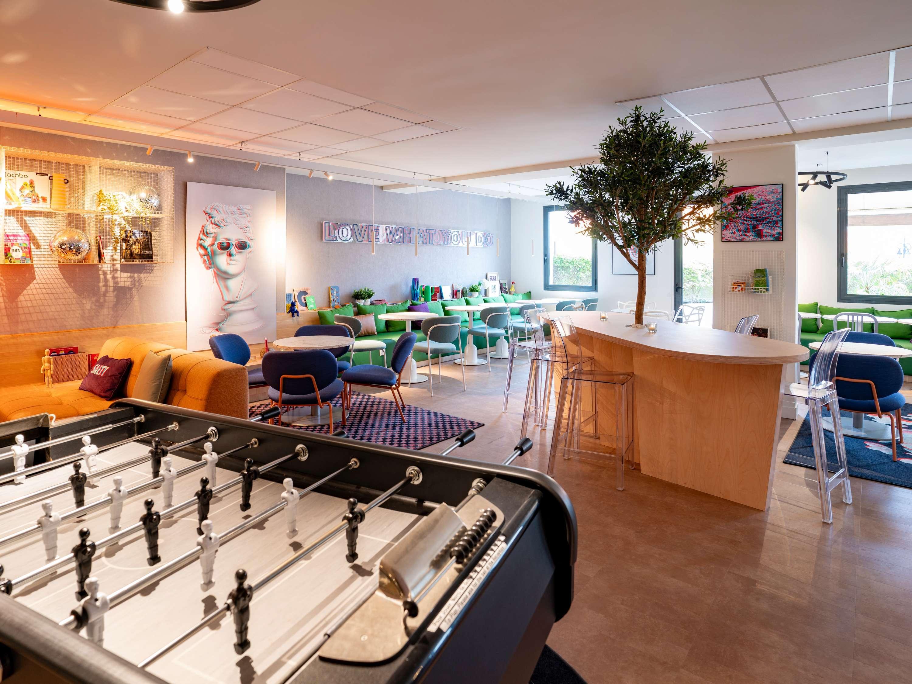 Bar/Salón ibis Styles Bordeaux Centre Gare