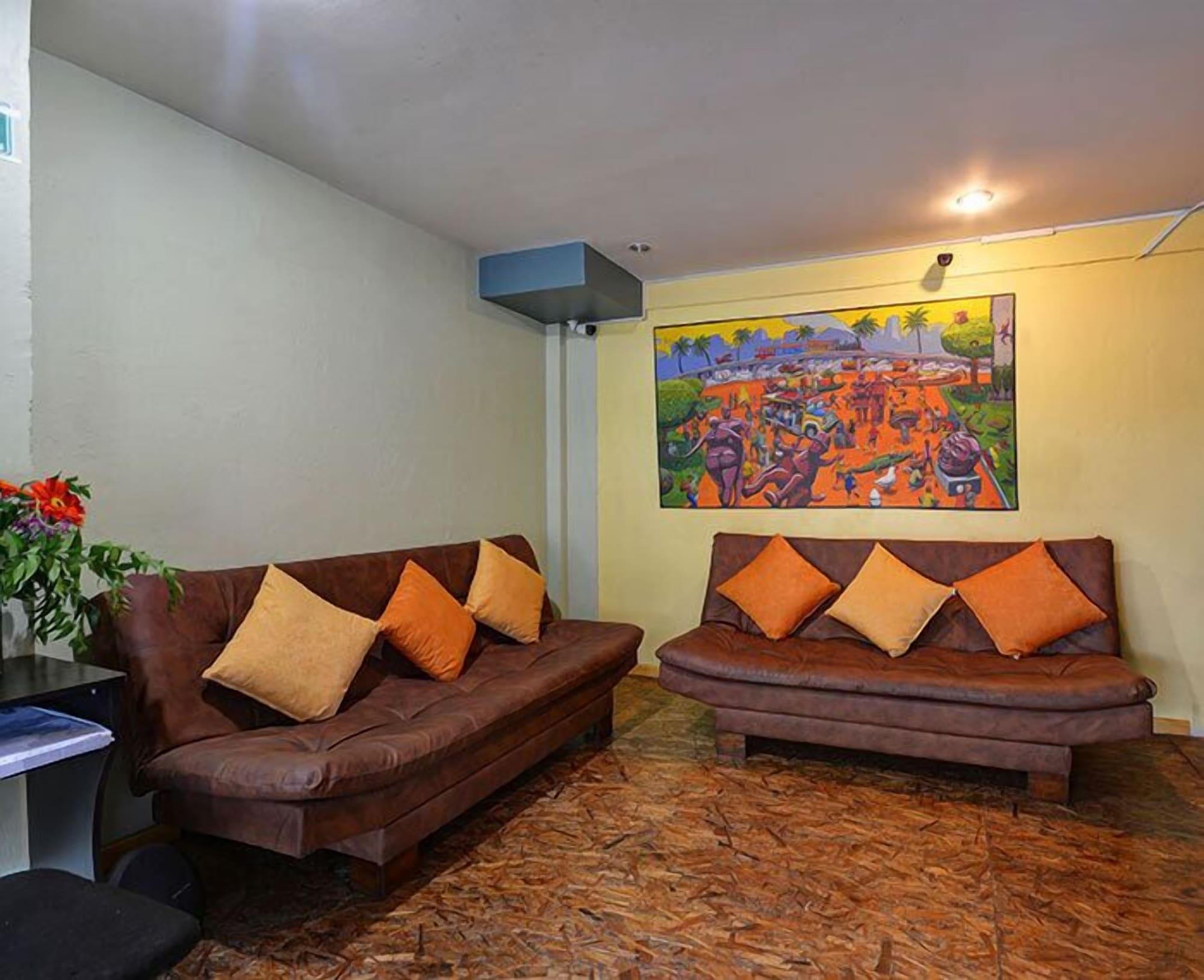 Vista Lobby International House Medellin - Hostel