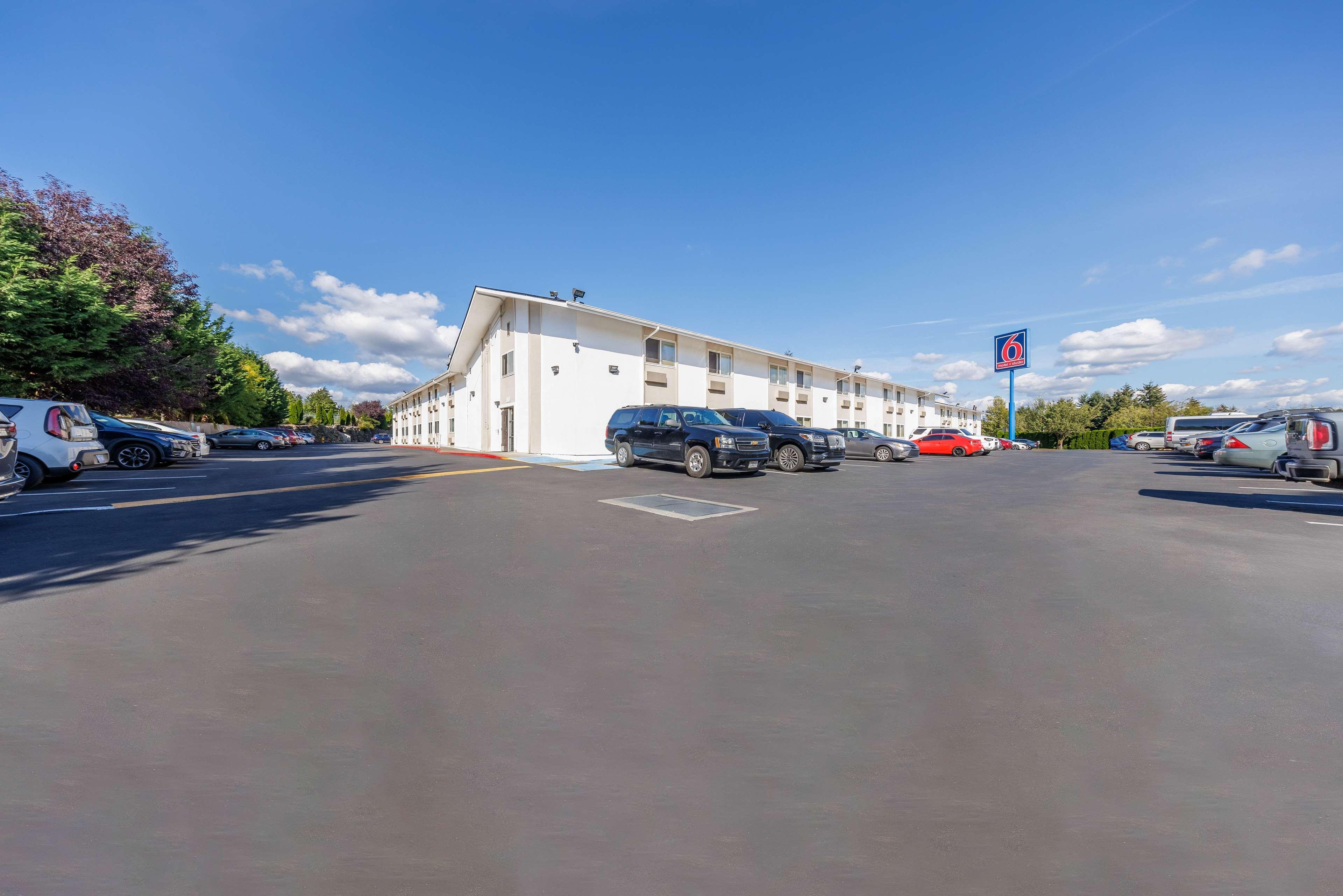 Vista Exterior Motel 6 Seattle, WA - Sea-Tac Airport South