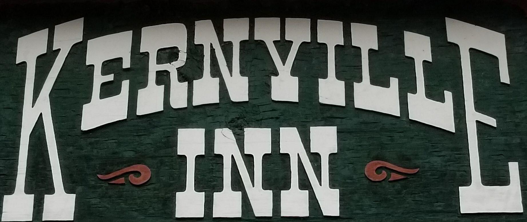 Varios Kernville Inn