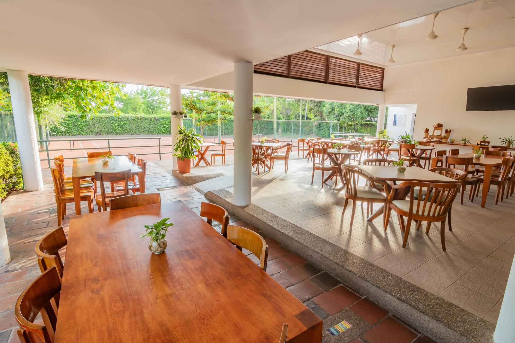 Restaurant GHL Hotel Club El Puente
