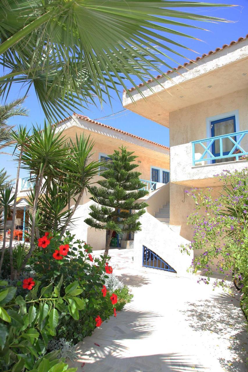 Vista Lobby OV Suites