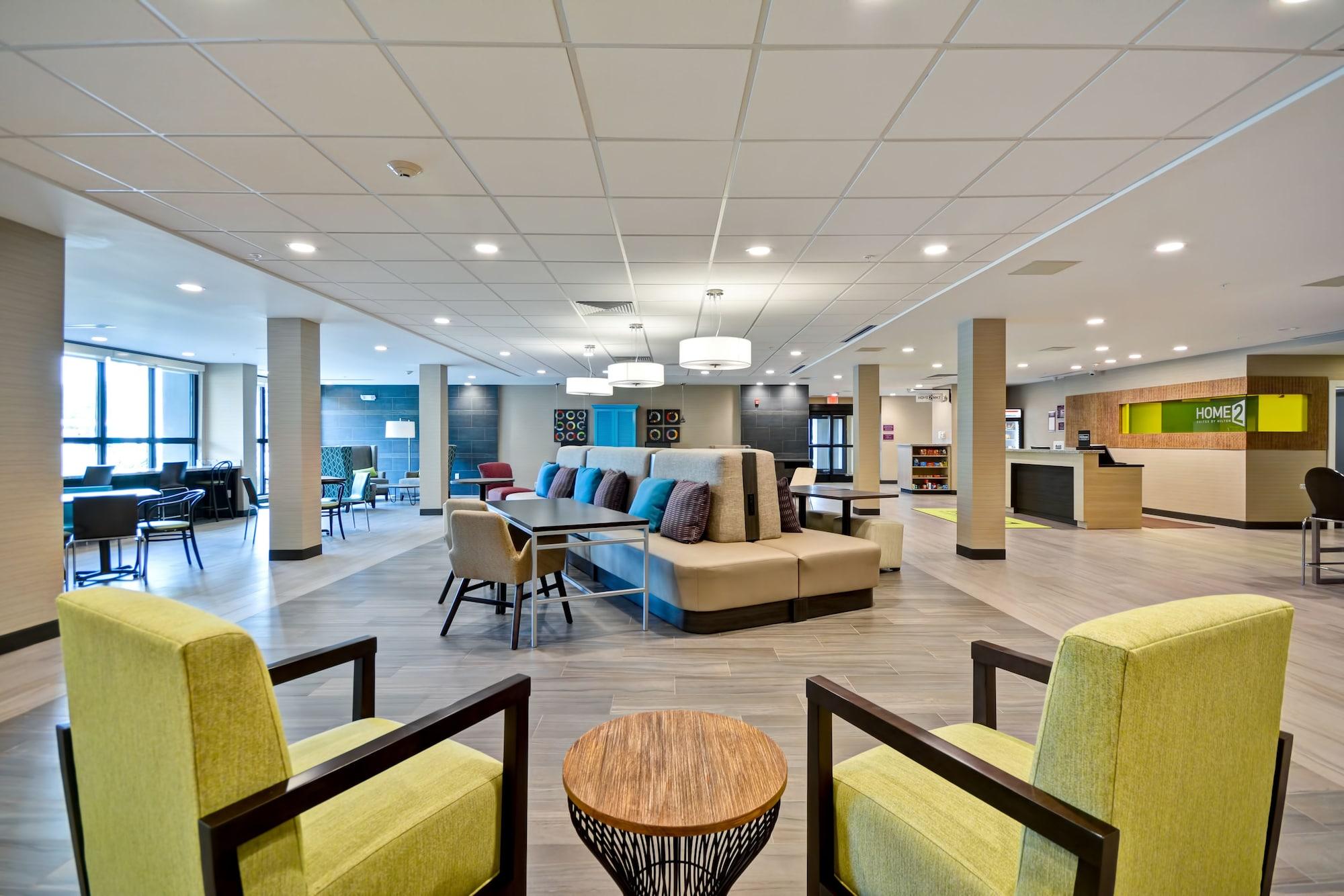 Vista Lobby Home2 Suites by Hilton Pensacola I-10 at North Davis Hwy