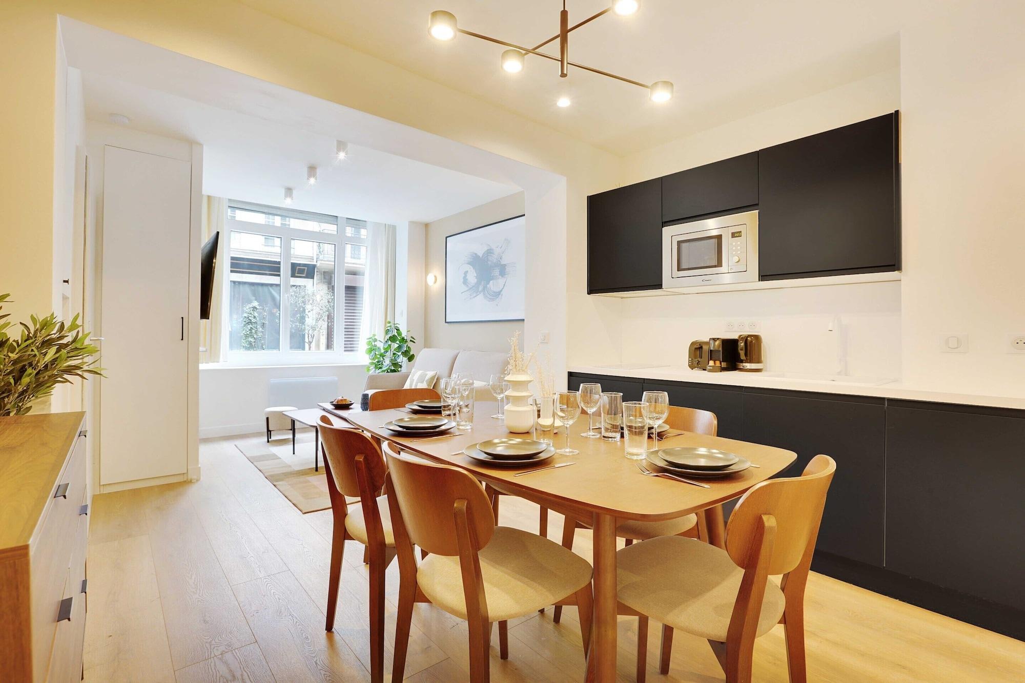 Restaurant Charming Apartment - 2br/8p - Palais-royal