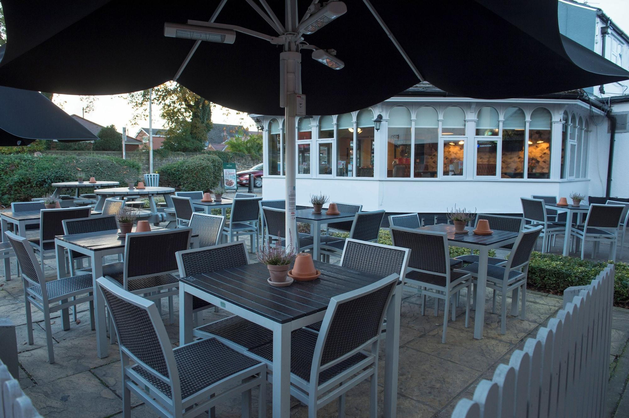 Vista Exterior Bay Horse Hotel by Greene King Inns