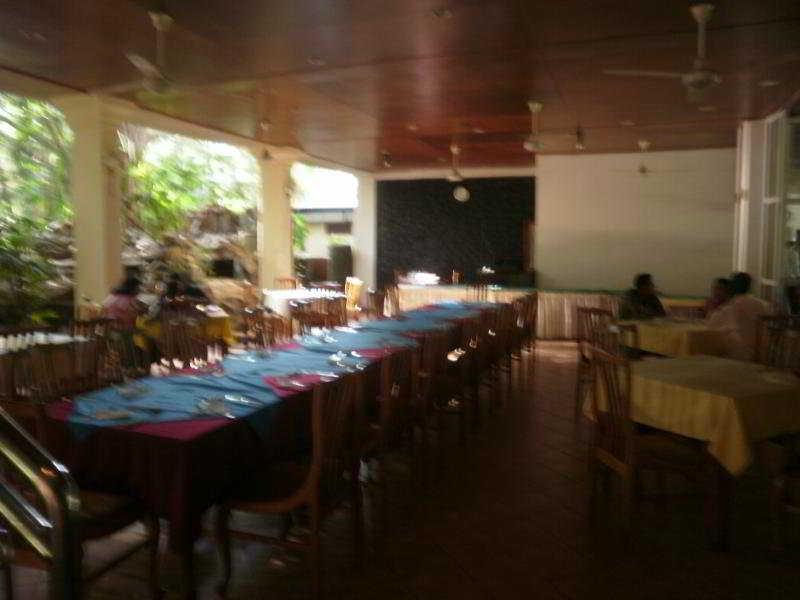 Restaurant Sudu Araliya Polonnaruwa