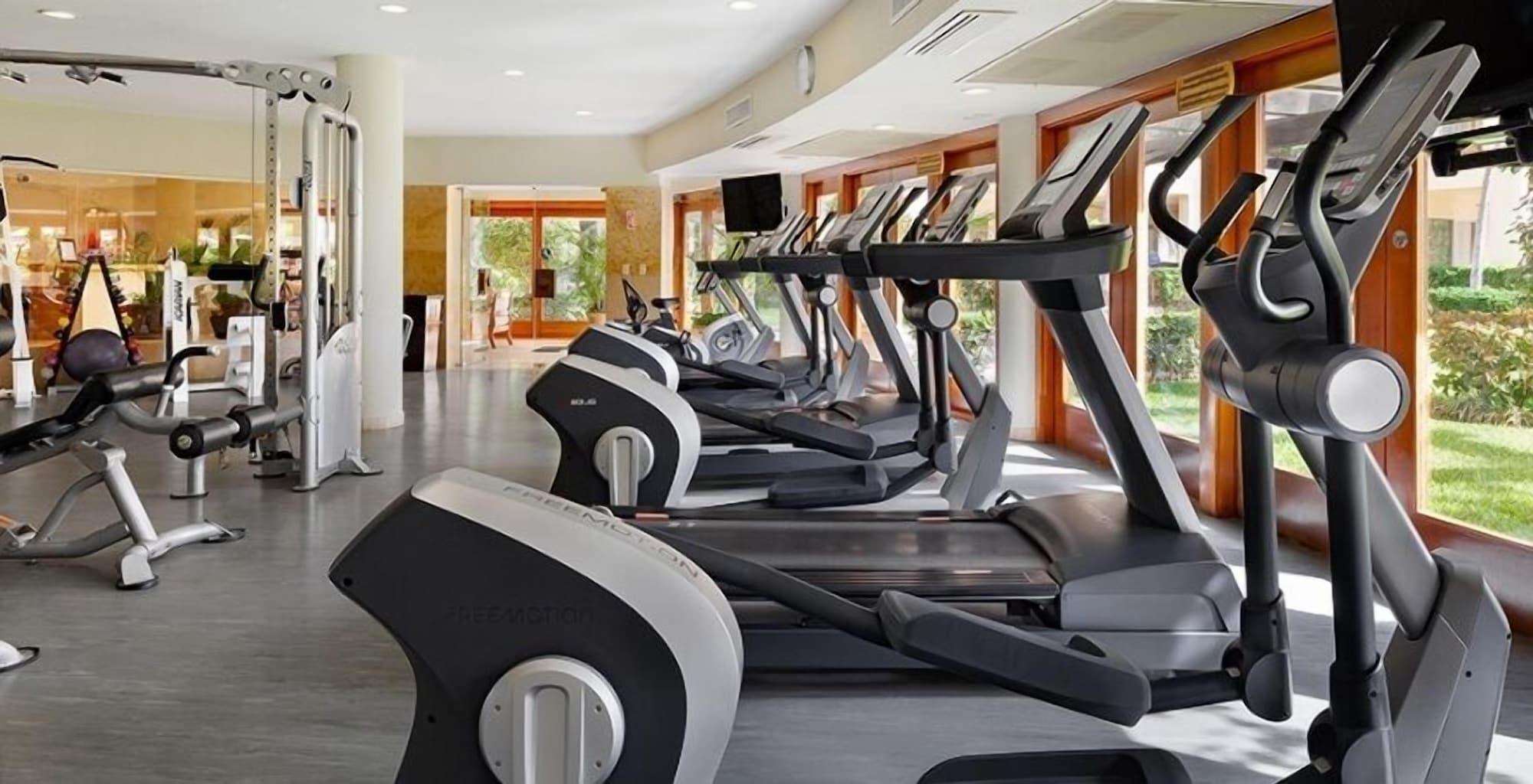 Vista Lobby CONDO ESTANCIA BY TRVL2HM