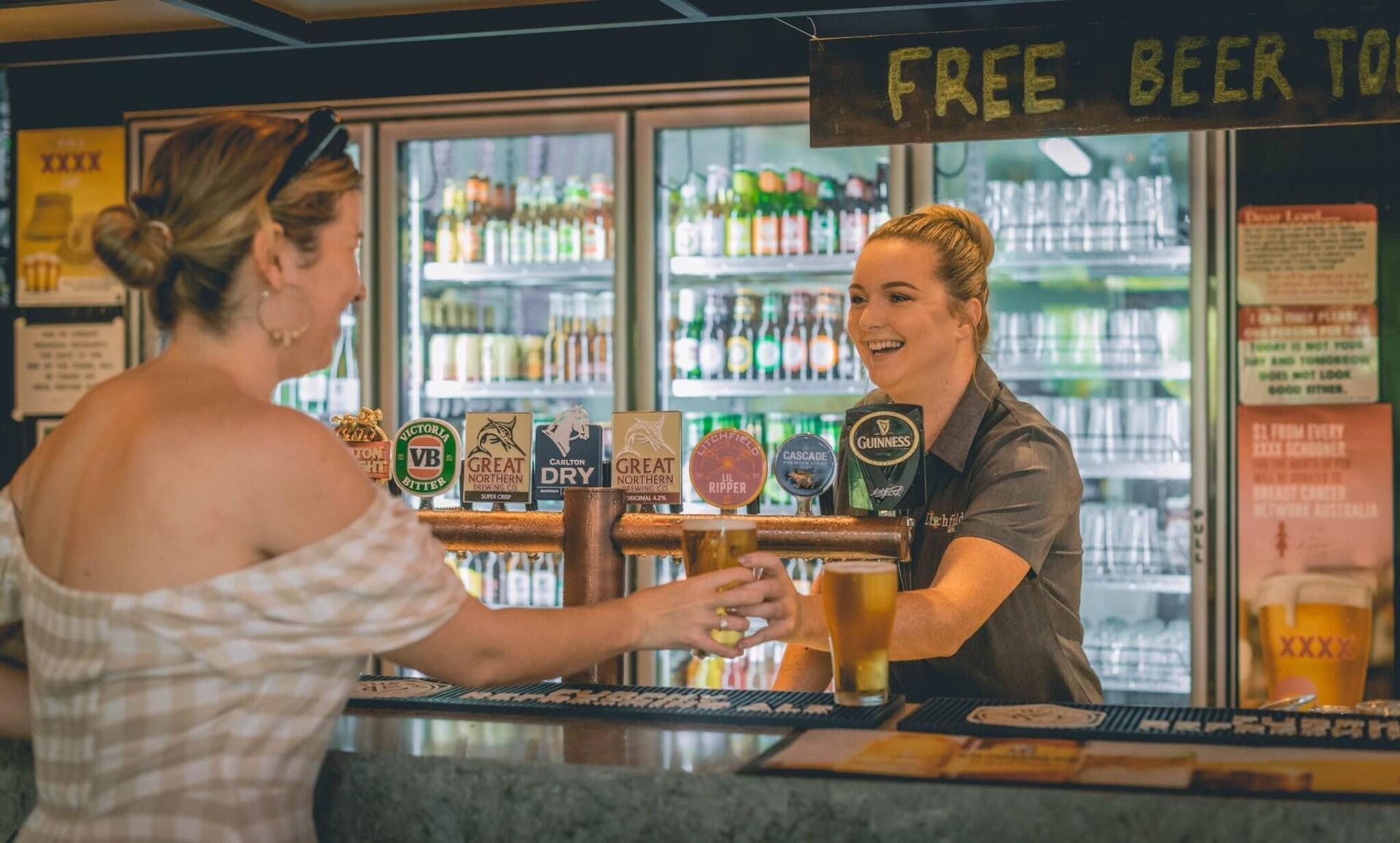 Bar/Salón Litchfield Outback Resort