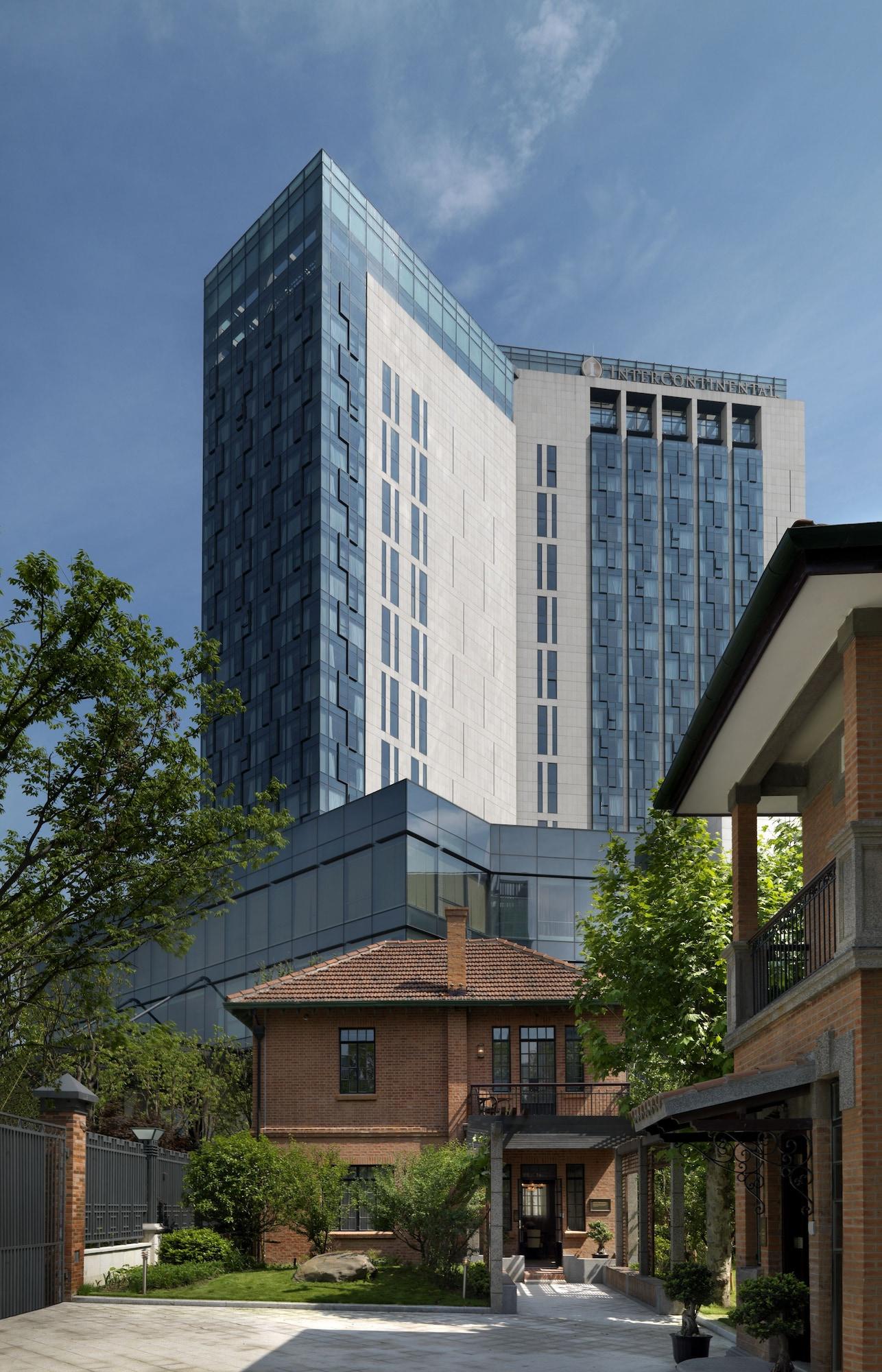 Vista Exterior InterContinental Shanghai Expo by IHG