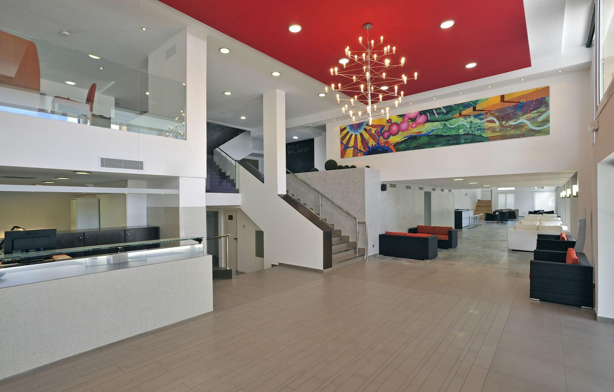 Vista Lobby Hotel Hispania