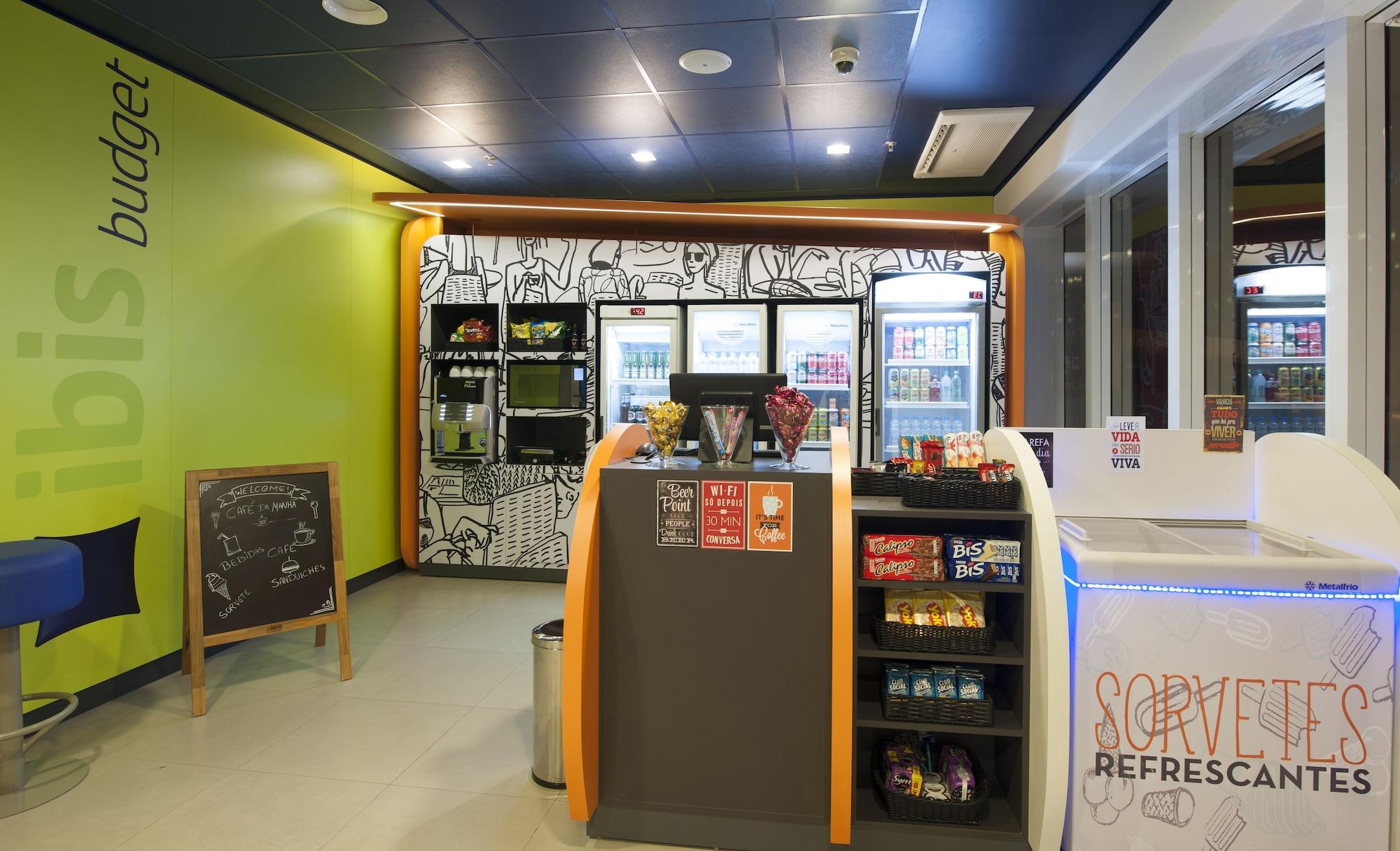 Bar/Salón ibis budget Campinas Aquidaban