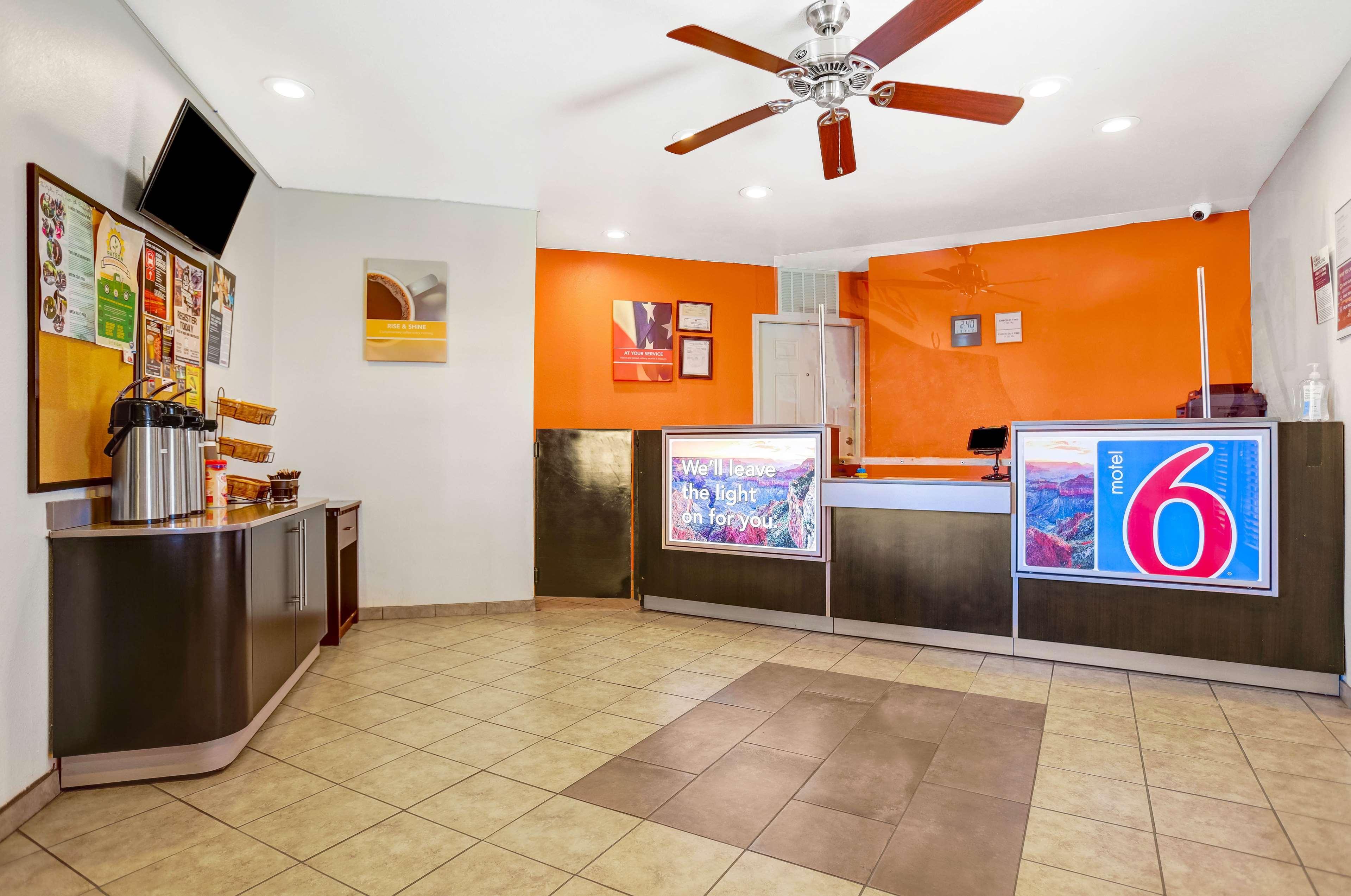 Vista Lobby Motel 6 Payson, AZ