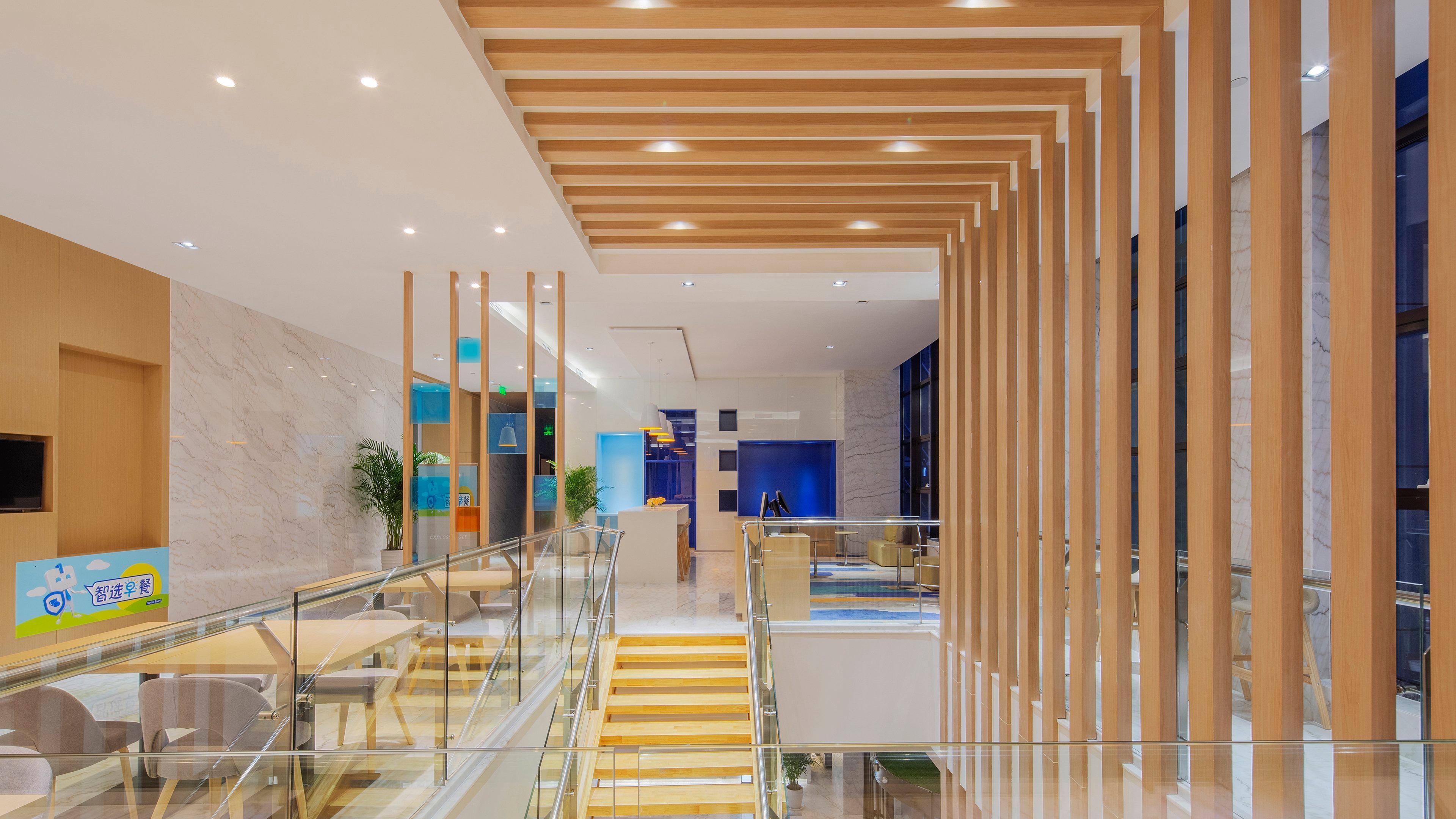 Restaurant Holiday Inn Express Qingdao West Coast by IHG