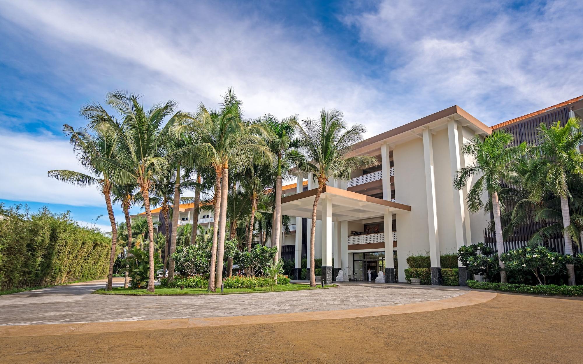 Vista Exterior Grandvrio Ocean Resort Danang