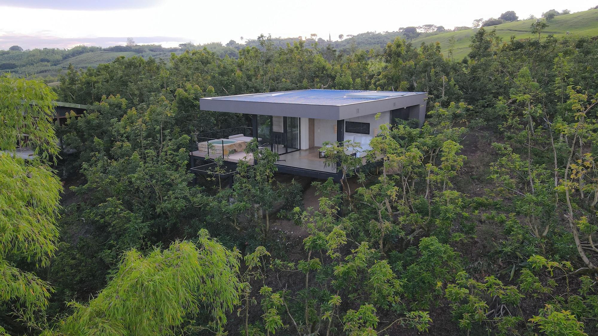 Varios Palta Eco Haven Hotel