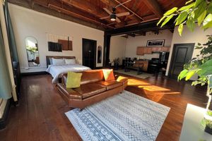 Renta temporal - Cozy urban loft minutes from downtown Detroit