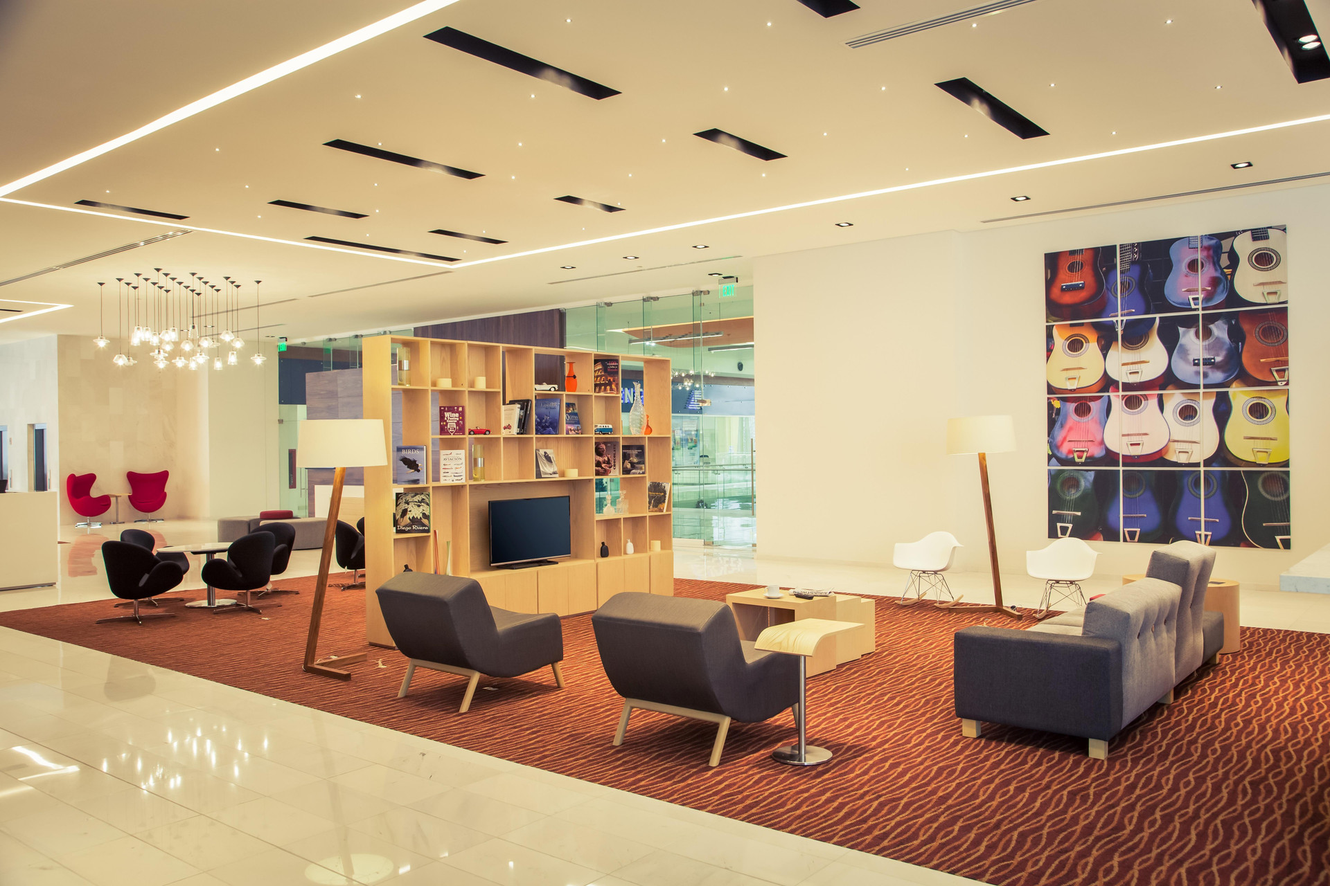 Vista Lobby Fiesta Inn Plaza Central Aeropuerto