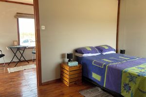 Alquiler Vacacional - Cozy wooden cabin overlooking the foot of the Tswapong Hills in Palapye.