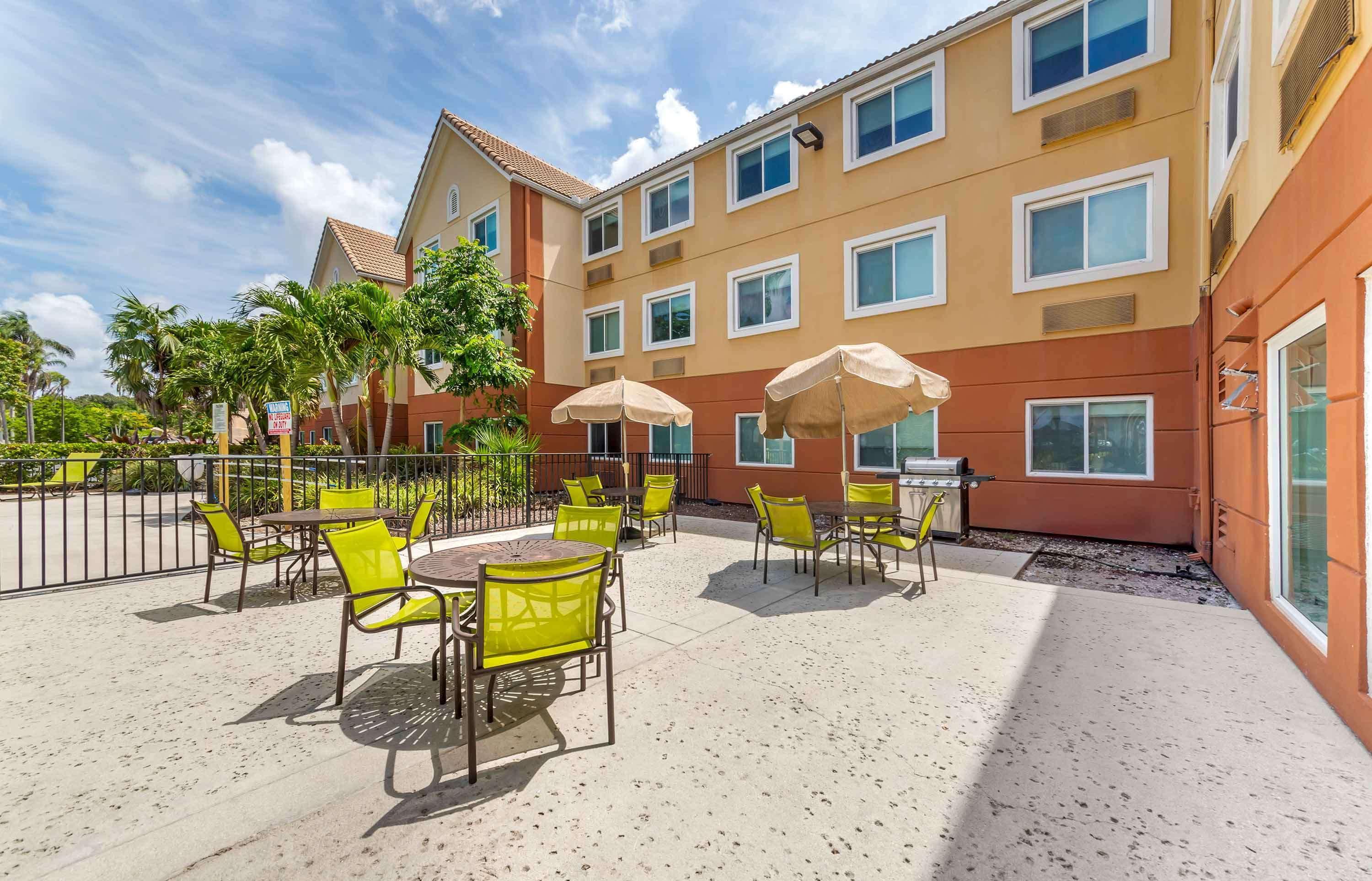 Vista Exterior Extended Stay America Premier Suites - Miami - Airport - Miami Springs