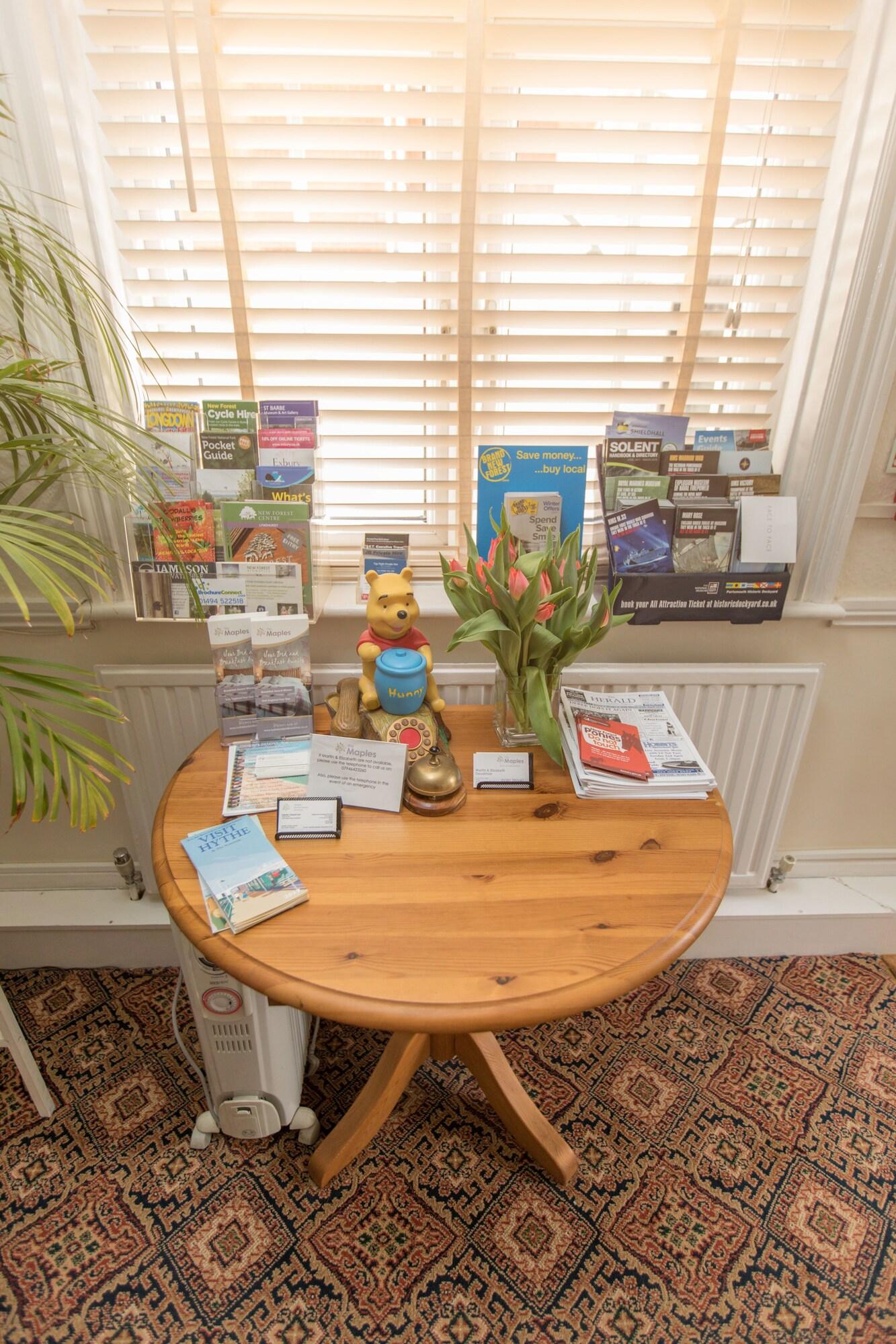 Vista Lobby The Maples