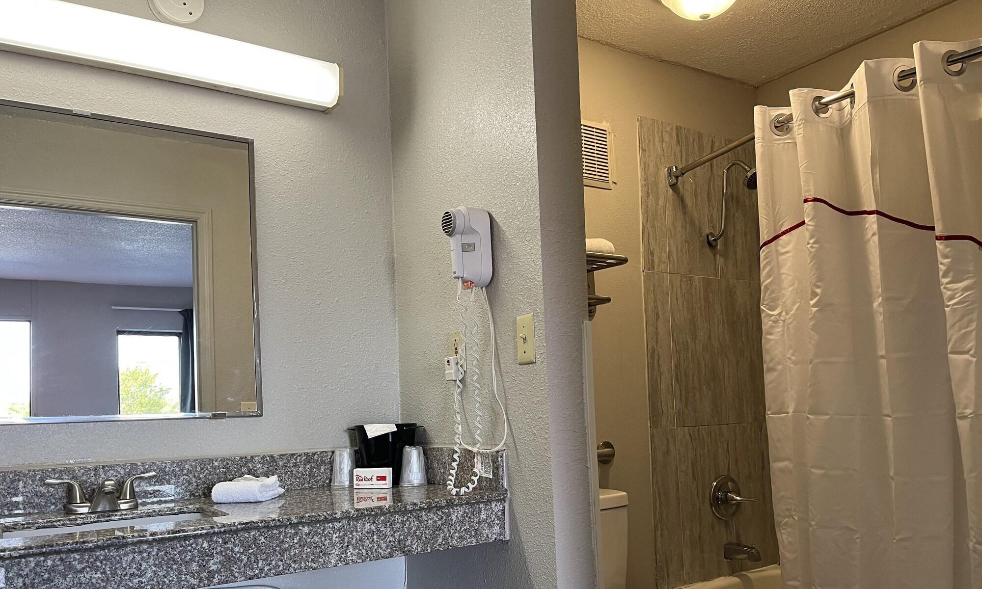 Equipamiento de Habitación Red Roof Inn Kimball, TN - I-24