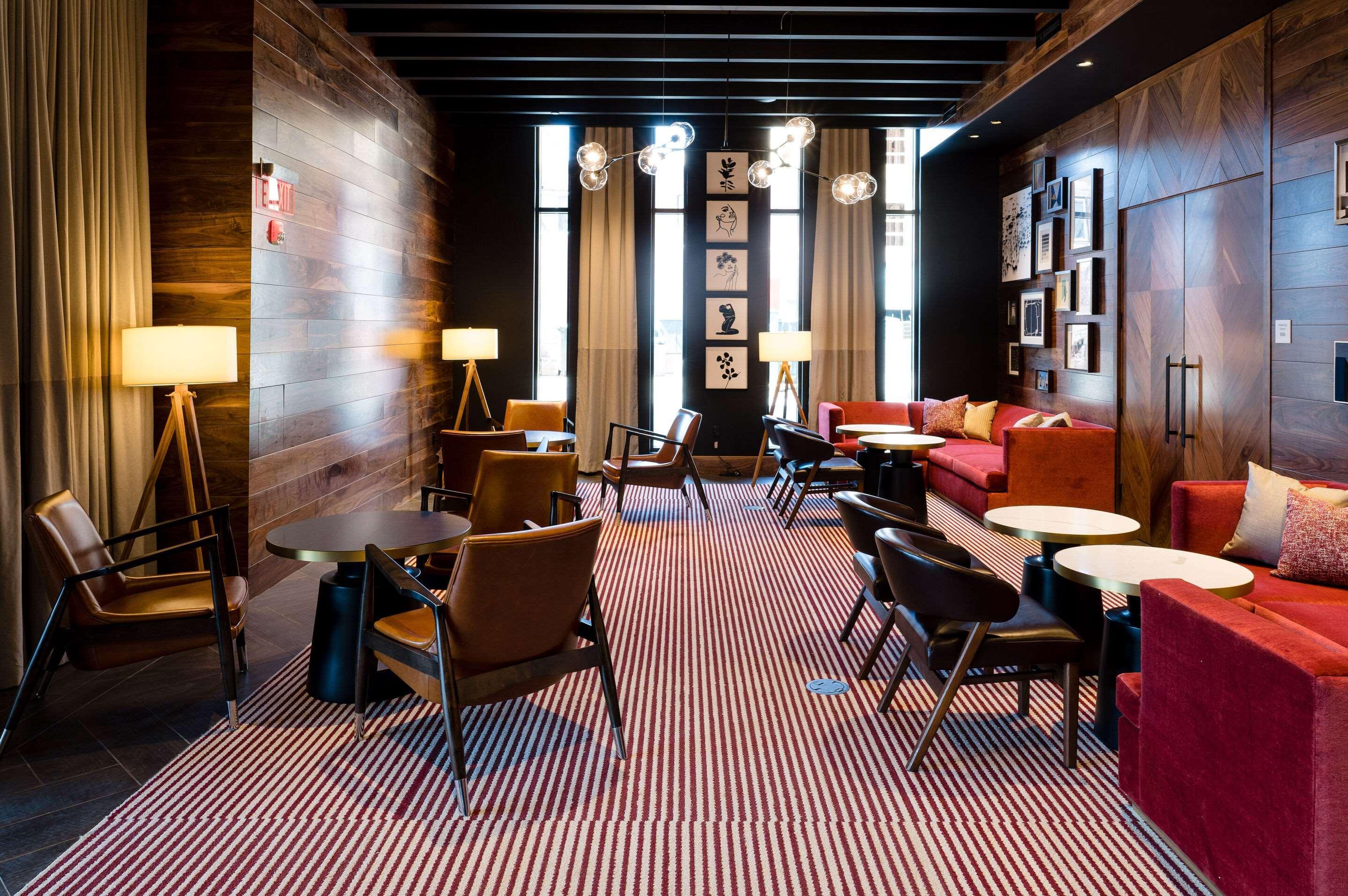 Vista Lobby Cambria Hotel Boston Somerville
