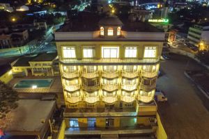 Alojamiento - Hotel Suites La Aurora